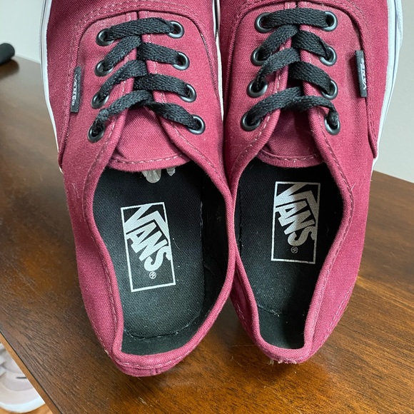 Vans Authentic Port Royale Red Black Shoes Women’s Sneaker Size 7 - Picture 7 of 9